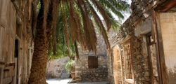 Spinalonga – Crete’s tragic leper island, and more of Joanna Lumley!