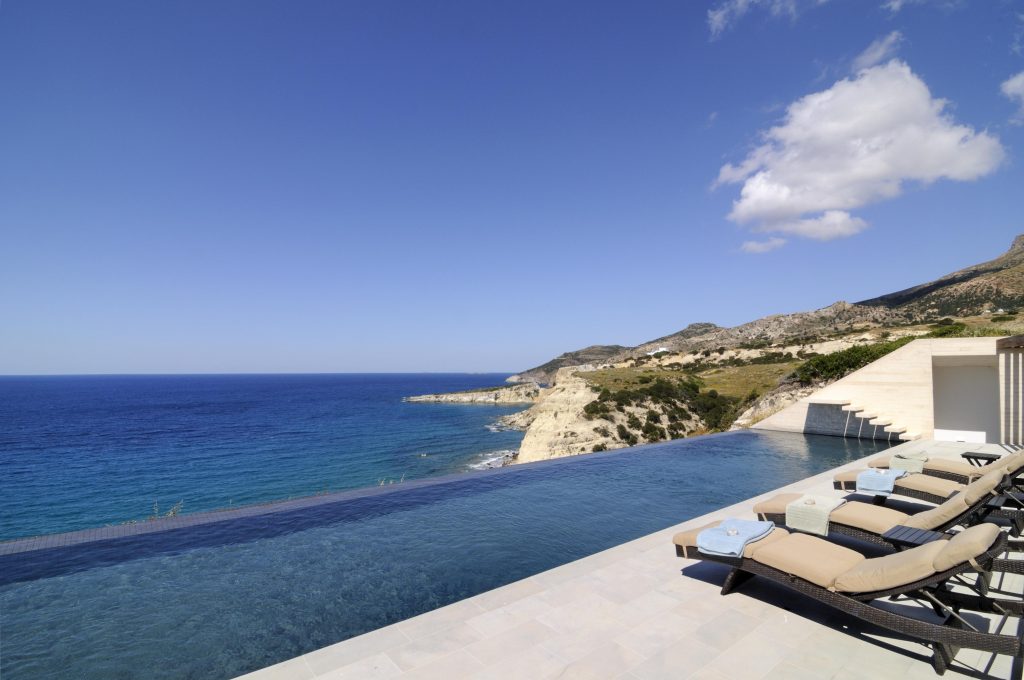 Luxury Villa in Milos with a Pool - 2905